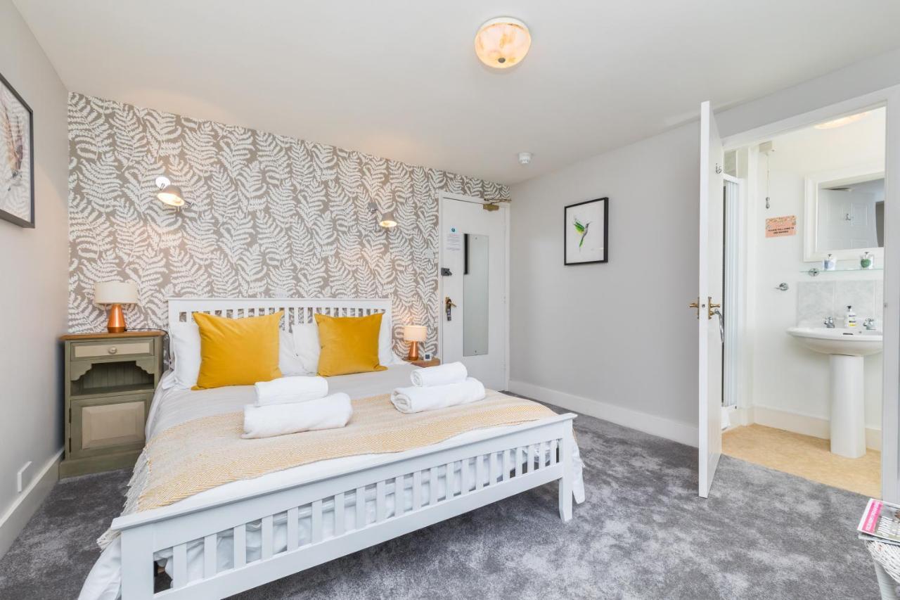 Morleys Rooms - Located In The Heart Of Hurstpierpoint By Huluki Sussex Stays エクステリア 写真