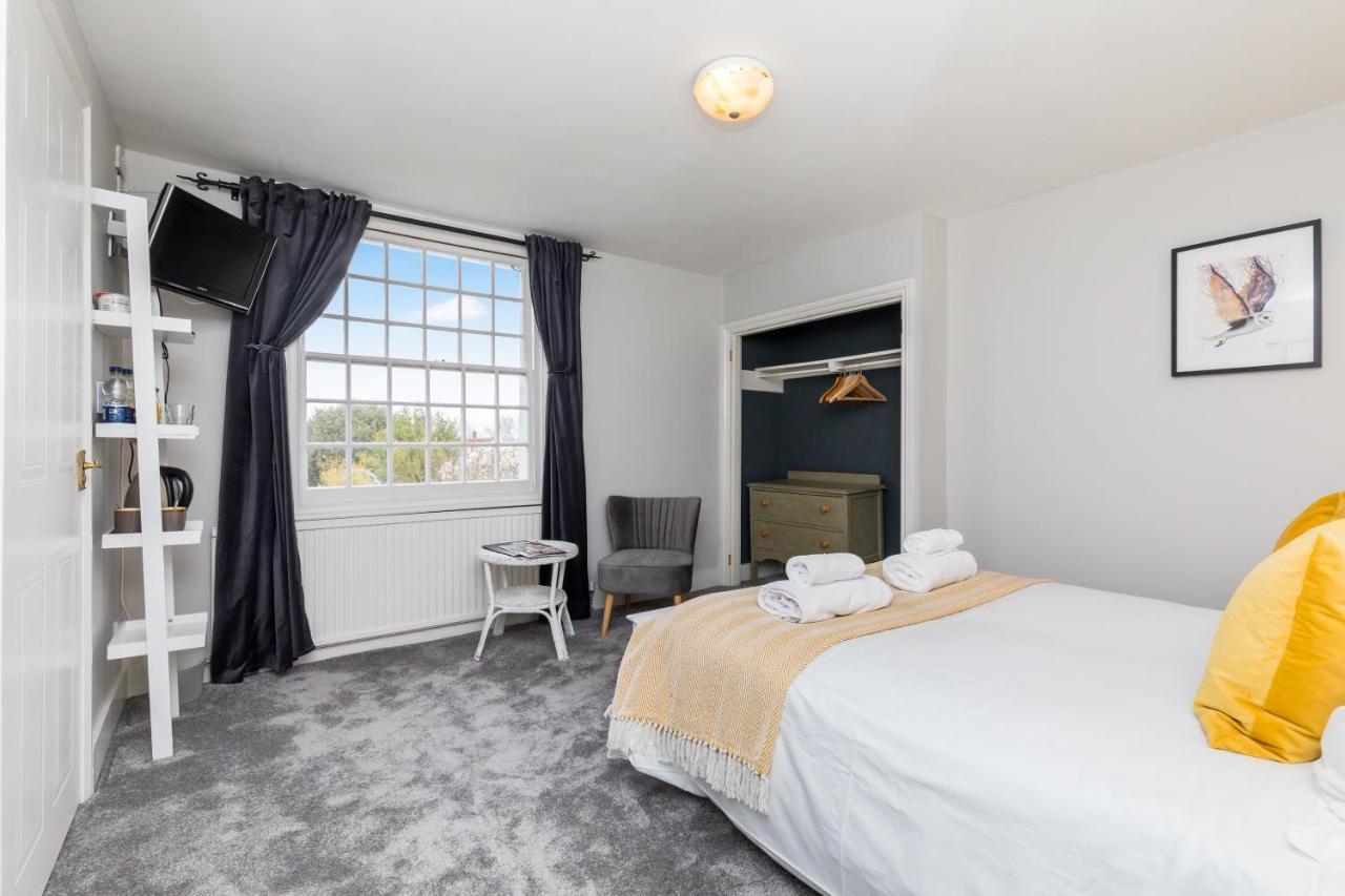 Morleys Rooms - Located In The Heart Of Hurstpierpoint By Huluki Sussex Stays エクステリア 写真