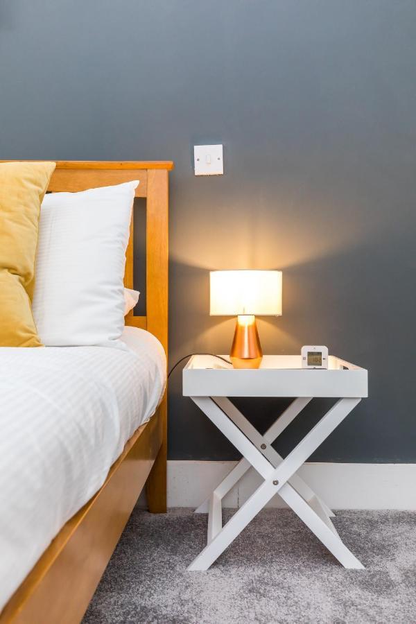 Morleys Rooms - Located In The Heart Of Hurstpierpoint By Huluki Sussex Stays エクステリア 写真